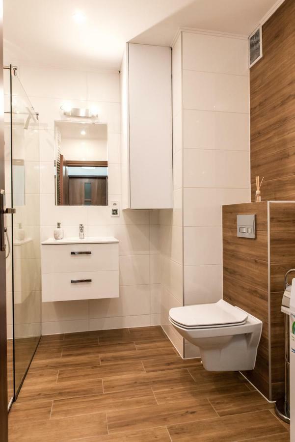شقة Apartament Na Wyspie Piasek كوادسكوم المظهر الخارجي الصورة